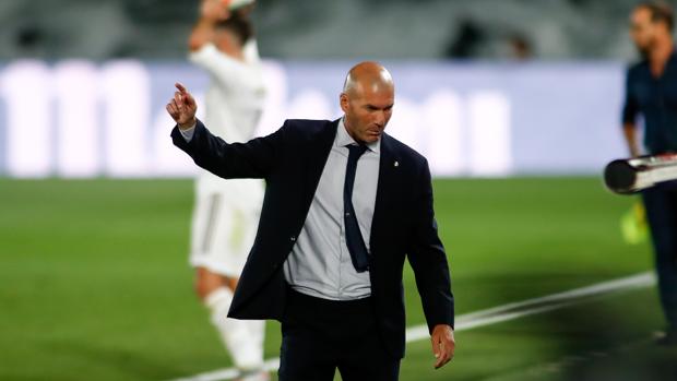 Zidane, cambio táctico decisivo a la hora de partido