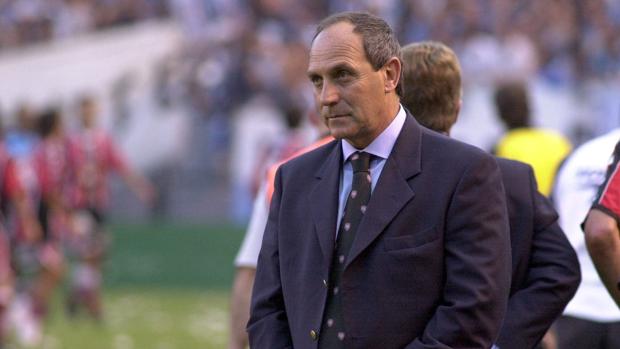 Fallece el exentrenador Osvaldo 'Chiche' Sosa