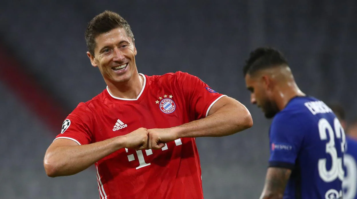 El Bayern no deja dudas y se pone en cuartos con doblete de Lewandowski