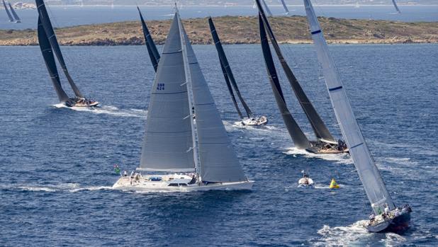 Las grandes esloras se citan en Cerdeña en la Maxi Yacht Rolex Cup