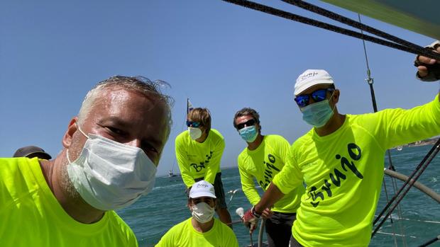 La Semana Náutica resuelve los primeros podios tras otro gran día en la Bahía de Cádiz