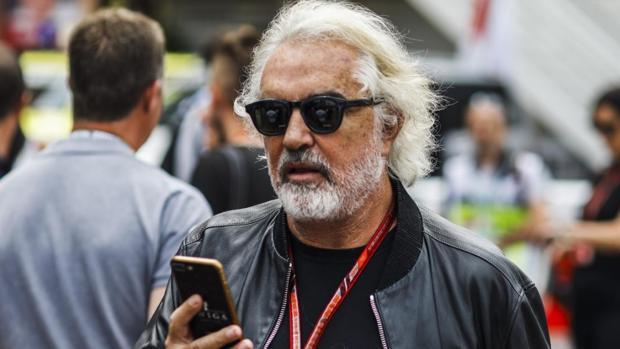 Flavio Briatore, ingresado por coronavirus en un hospital de Milán, en condiciones graves