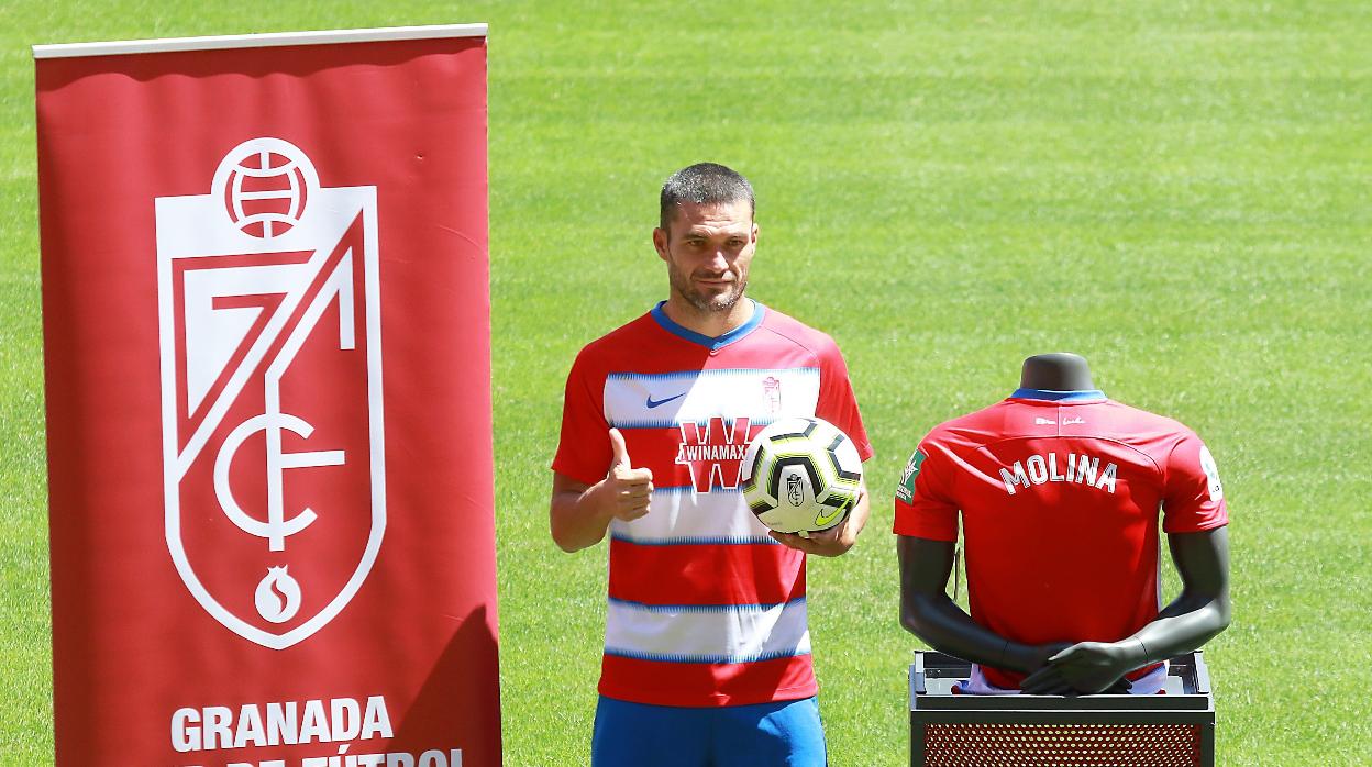 Jorge Molina da positivo por coronavirus y no viaja con el equipo a Marbella