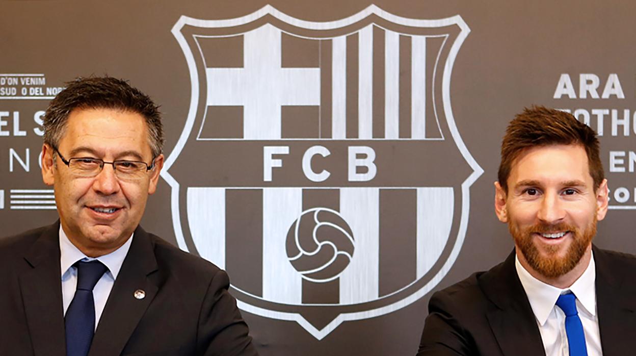 Bartomeu y Messi durante la última renovación
