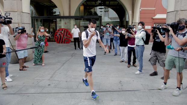 La Liga aconseja a los jugadores que sus hijos en edad no escolar no vayan a guarderías y se queden en casa