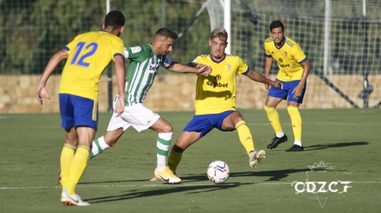 Betisweb  Lo que pasa en el Betis minuto a minuto