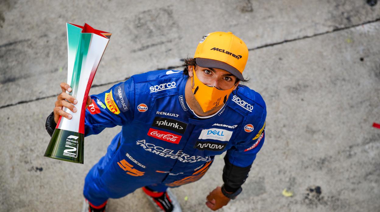 Sainz, del progreso en McLaren a la incertidumbre de Ferrari