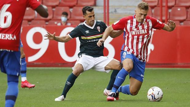 Djurdjevic da la primera victoria al Sporting ante el debutante Logroñés