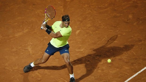 Nadal no nota el parón: arrolla a Carreño en su regreso a las pistas