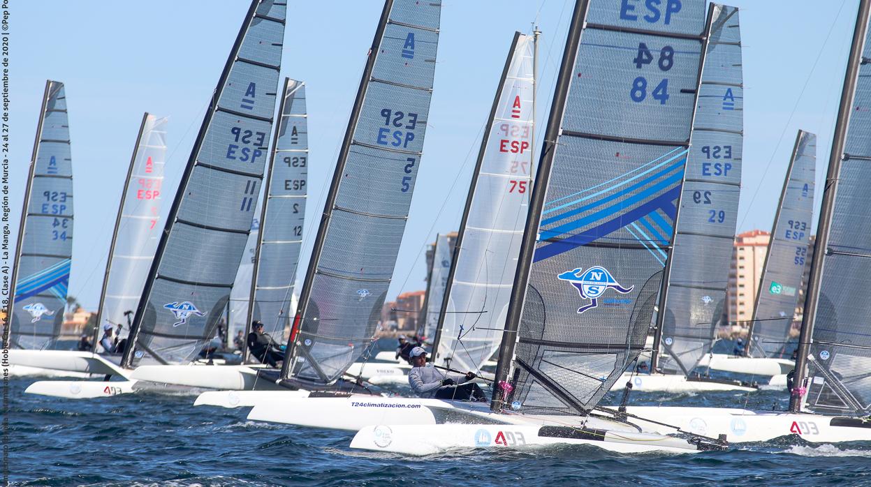 Calavia y Tood en Clase A, Llabrés en Hobie Cat 16 y Boot en F18, vencedores en La Manga