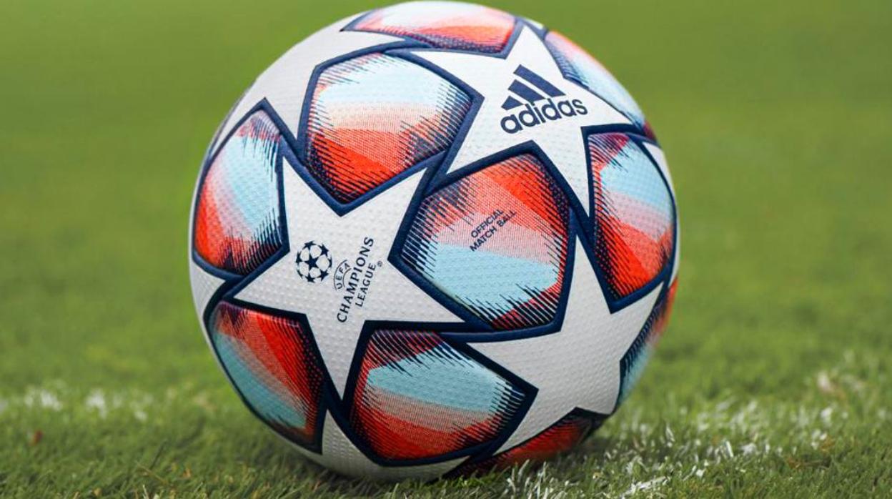 El balón de la Champions League 2020-21