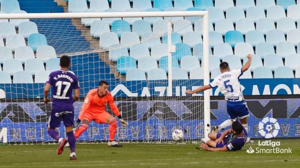 Un buen Málaga frena a un Zaragoza sin pegada