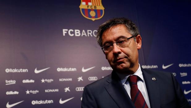 Bartomeu sopesa dimitir en la Junta del lunes