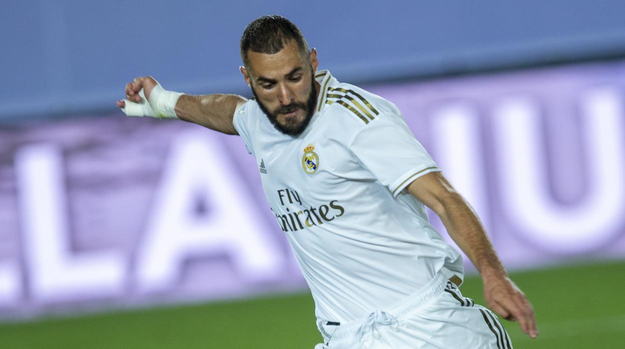 Benzema, el rendimiento regular a los 32, doblete en el estadio Di Stéfano