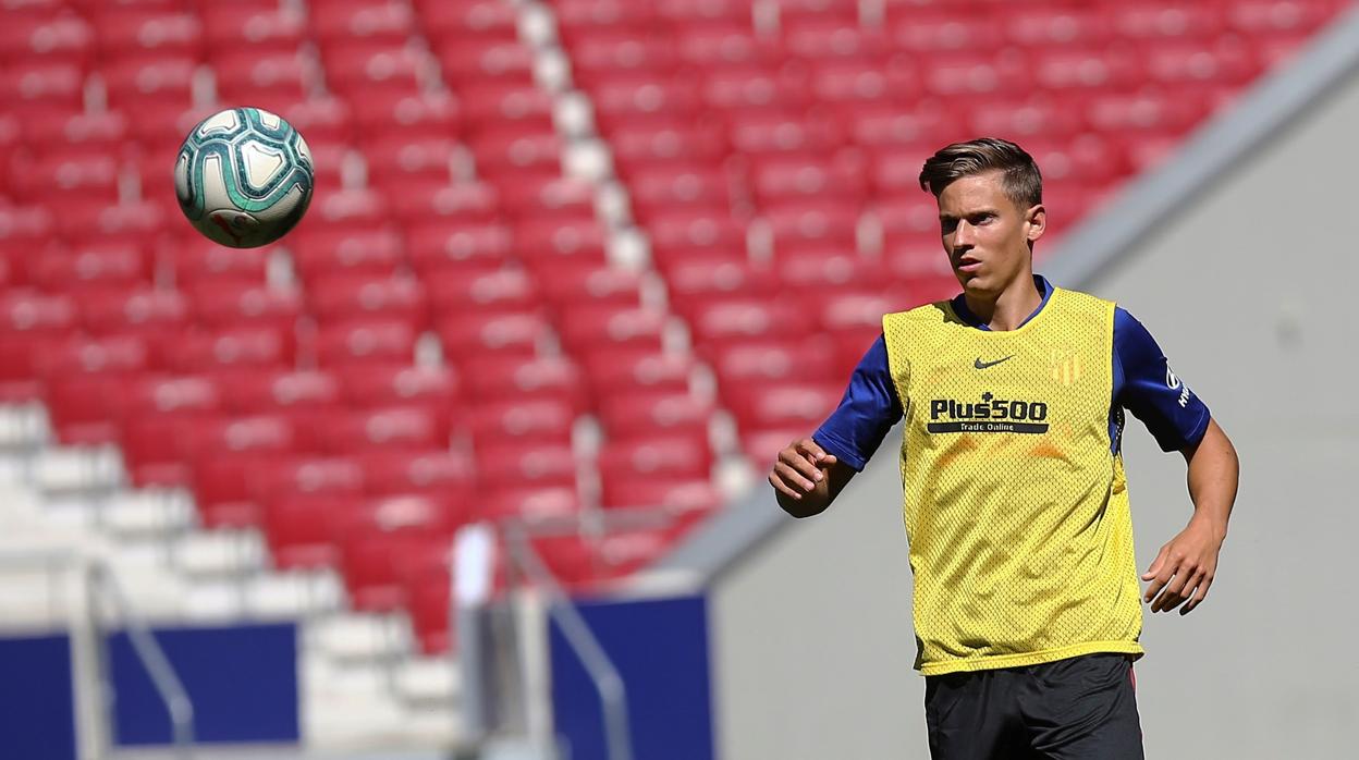 Marcos Llorente, en un entrenamiento con el Atlético