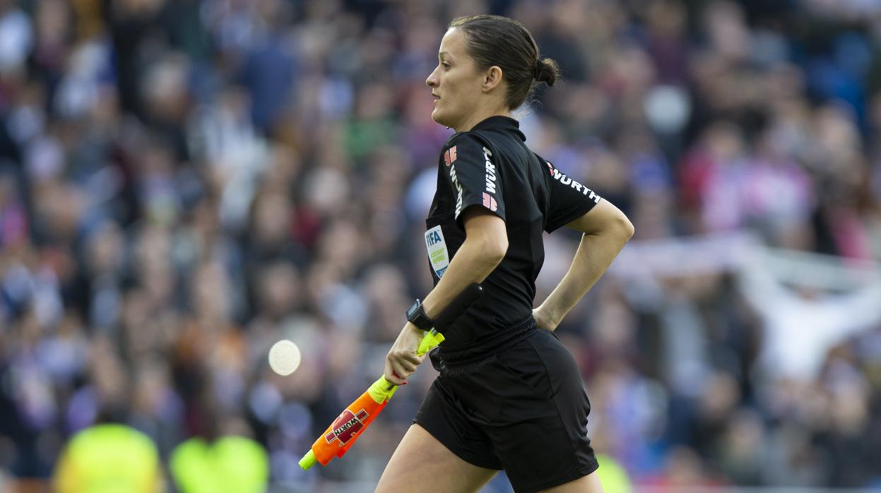 Guadalupe Porras, la árbitra que derriba muros: «Cada mala experiencia me dio más energía para seguir»