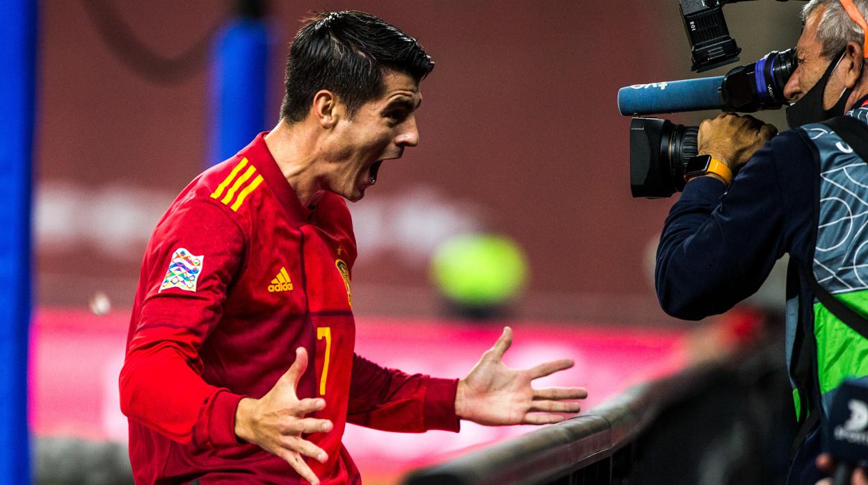 Morata celebra el 1-0 a Alemania