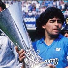 Maradona, con la UEFA