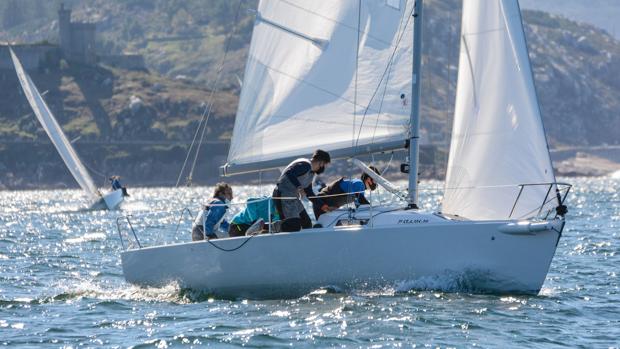 Javier de la Gándara, con «Okofen», se hace con el Trofeo de Otoño de J80