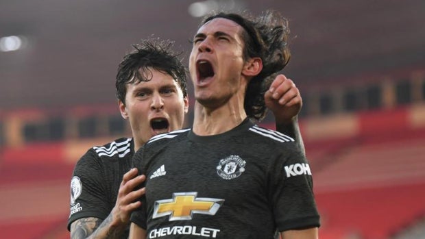 «Gracias, negrito»: la frase de Cavani a un hincha que le puede costar una dura sanción