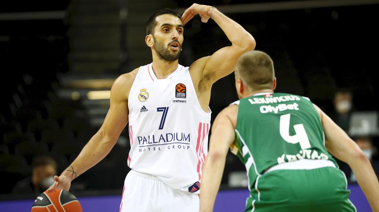 Campazzo, en un partido contra el Zalguirirs el pasado noviembre