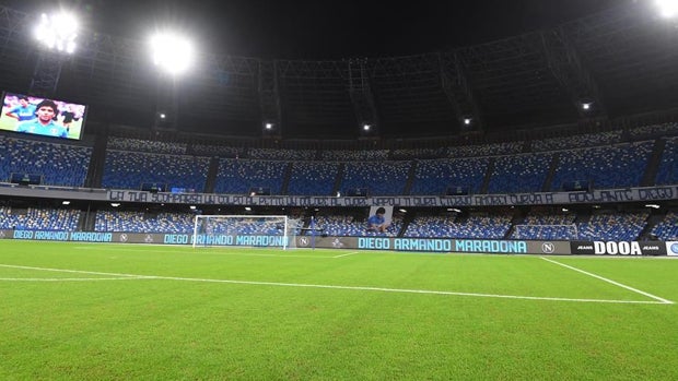 El estadio del Nápoles ya es oficialmente el «Diego Armando Maradona»