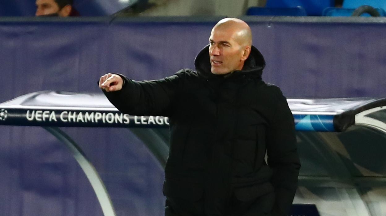 Zidane, feliz y sincero: «Nunca voy a ser el Fergusón del Madrid»