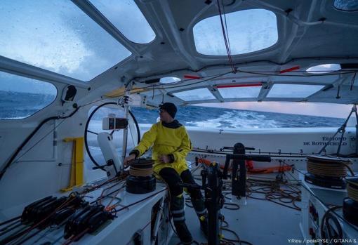 Segunda tentativa del «Gitana 17» por batir el récord Trofeo Jules Verne