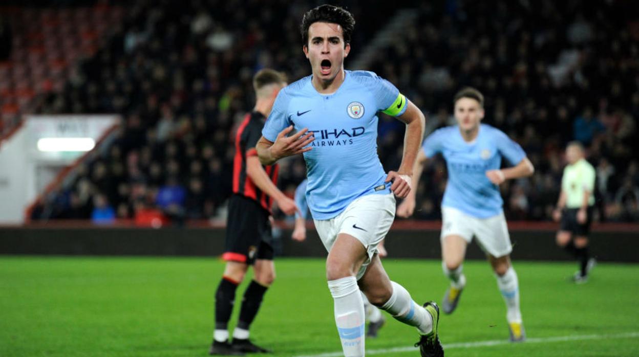 Eric García celebra un gol con el Manchester City