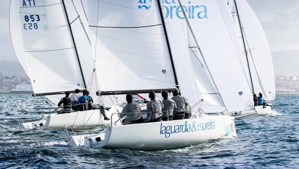 «Noticia» y «La Guardia & Moreira» mandan en las Winter Series de J70 en Vigo