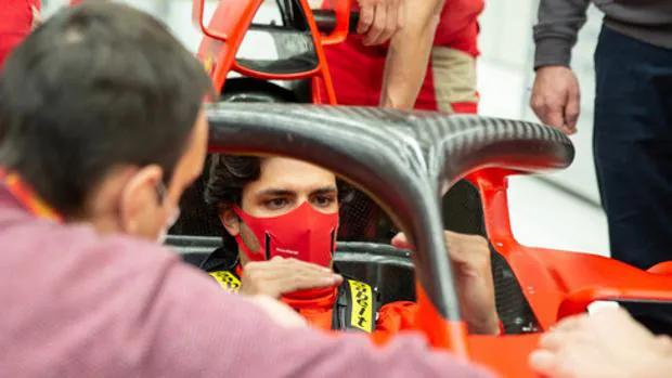 Carlos Sainz se subirá al Ferrari el próximo miércoles