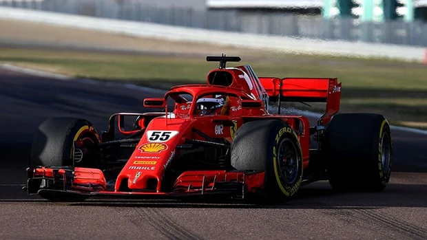 «Benvenuto, Carlos»: Sainz rueda sus primeros kilómetros con Ferrari