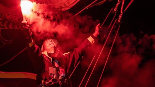 Una Vendée de 101 días para Miranda Merron con el «Campagne de France»