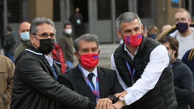 Laporta ya ha votado