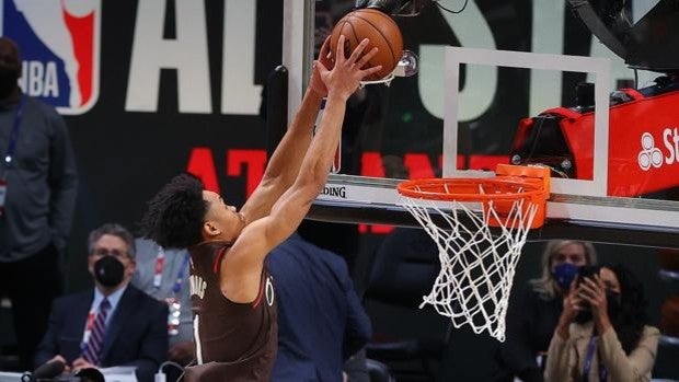 El novato Anfernee Simons se impuso en un flojo concurso de mates