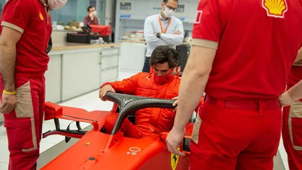 En directo: puesta de largo de Ferrari y Carlos Sainz