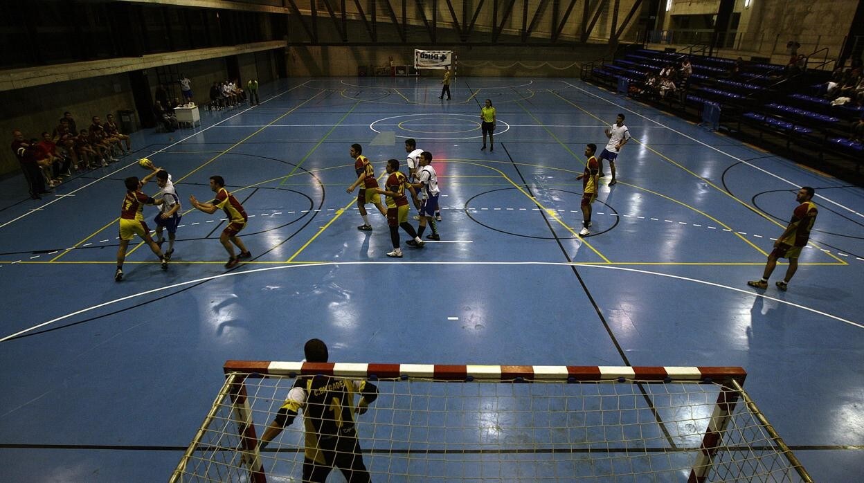 Las instalaciones deportivas municipales de Cádiz podrán abrir sus puertas a los espectadores siguiendo las nuevas medidas de prevención.