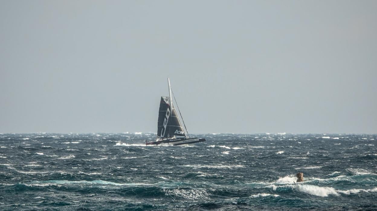 El «Maserati Multi 70» y Soldini establecen récord entre Mónaco y Porto Cervo