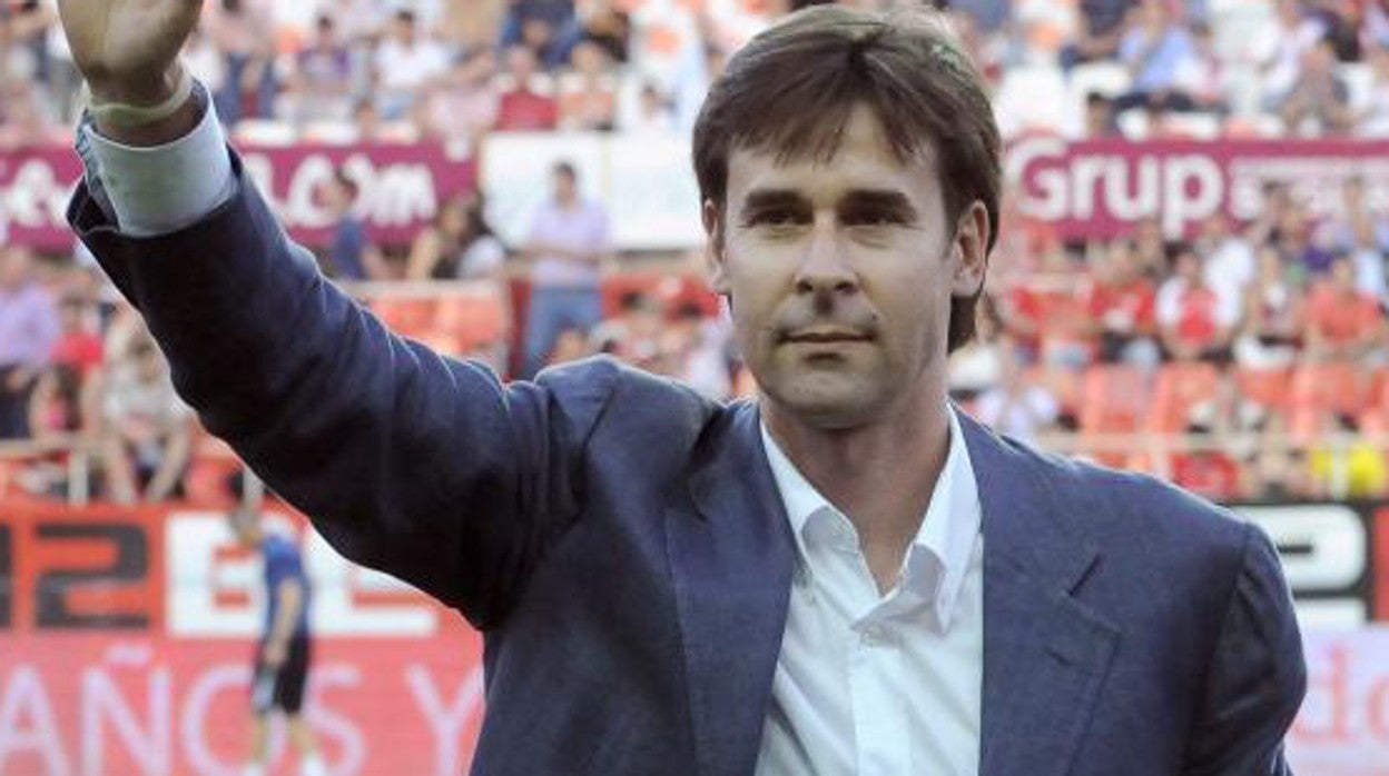 Tsartas: «Grecia vuelve a mirar a los ojos a sus rivales»