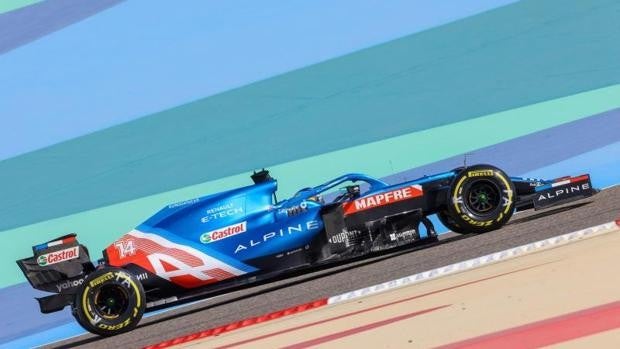 El Alpine de Alonso dice basta a mitad de carrera