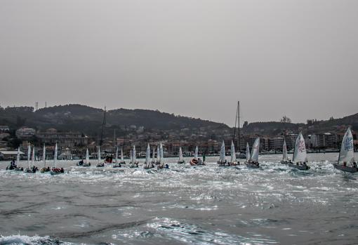 Jornada en blanco a causa del poco viento en Bayona