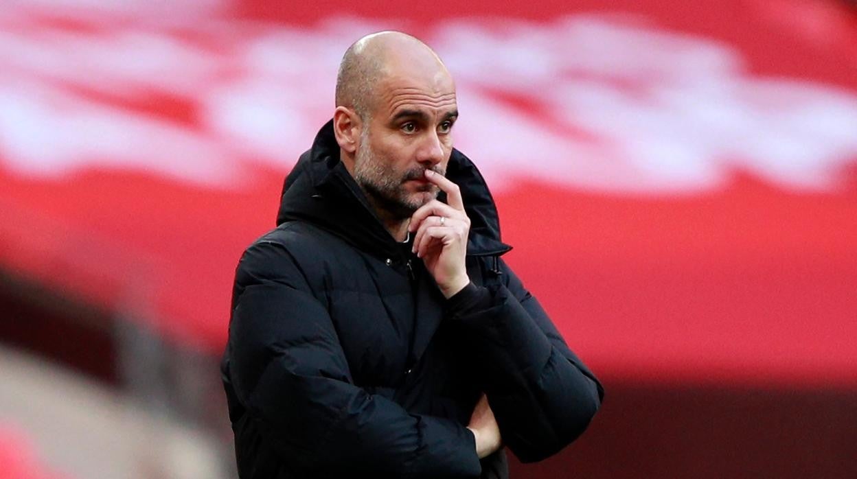 Guardiola estalla contra un periodista: «Es un argumento tan pobre, ¿cómo puedes decir eso?»