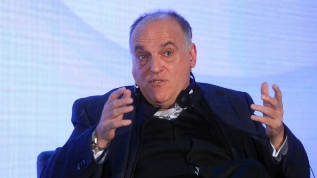 Tebas: «La Superliga ha hecho el ridículo, el que gana la batalla es el fútbol europeo»