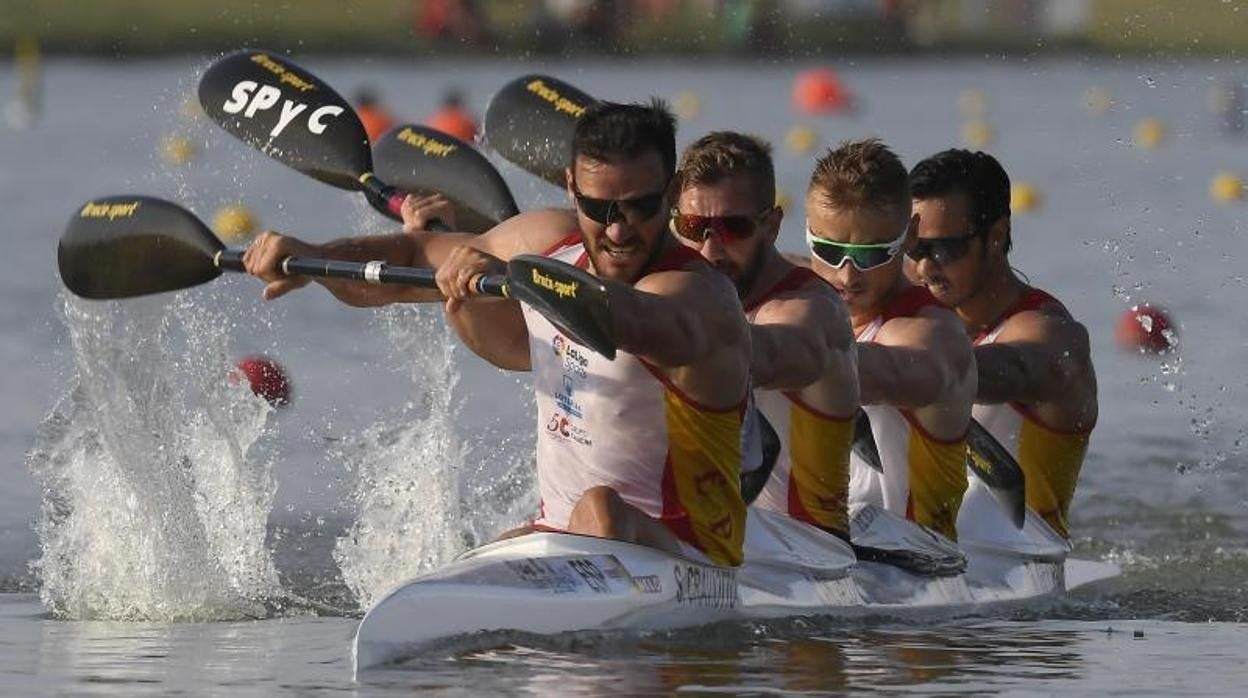 Los integrantes del K4 de piraguismo que estará en los Juegos serán vacunados en mayo