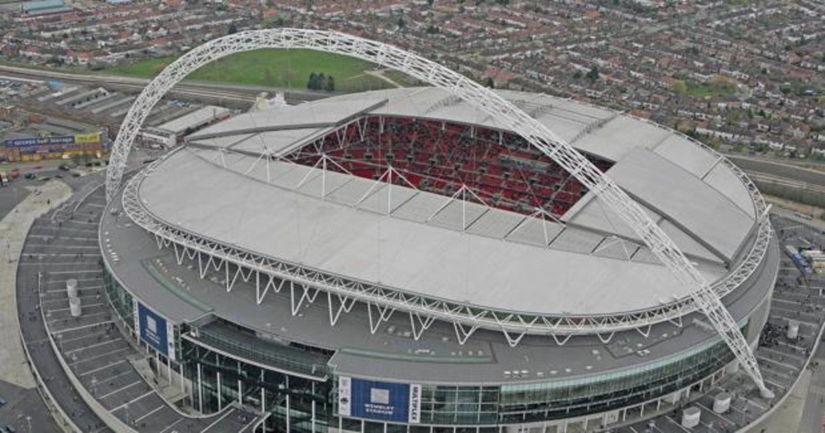 El Gobierno británico pide a la UEFA la final de la Champions en Wembley