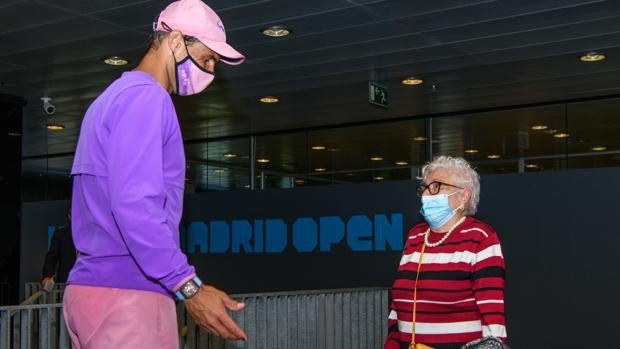 El bonito gesto de Nadal con una seguidora de 95 años con principio de Alzheimer