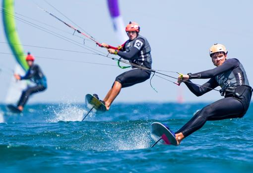 Connor Bainbridge navegando hoy en aguas de Valencia