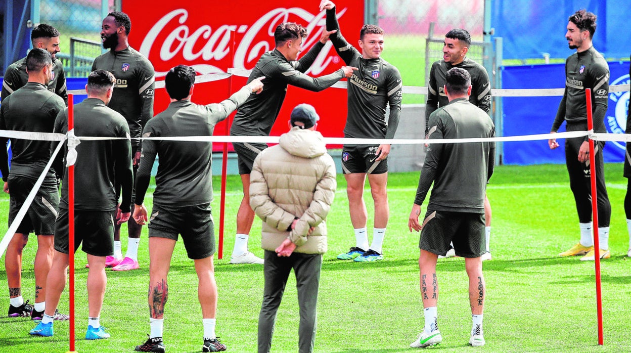 Partido a partido y lejos del ruido