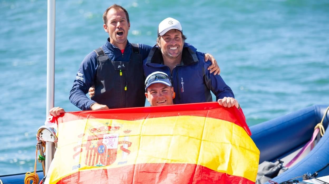 España consigue la plaza olímpica para la clase Finn y Joan Cardona el subcampeonato del mundo