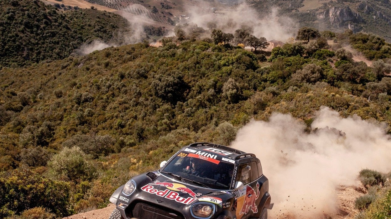 Carlos Sainz se llevó la victoria en la segunda etapa del Rally Andalucía